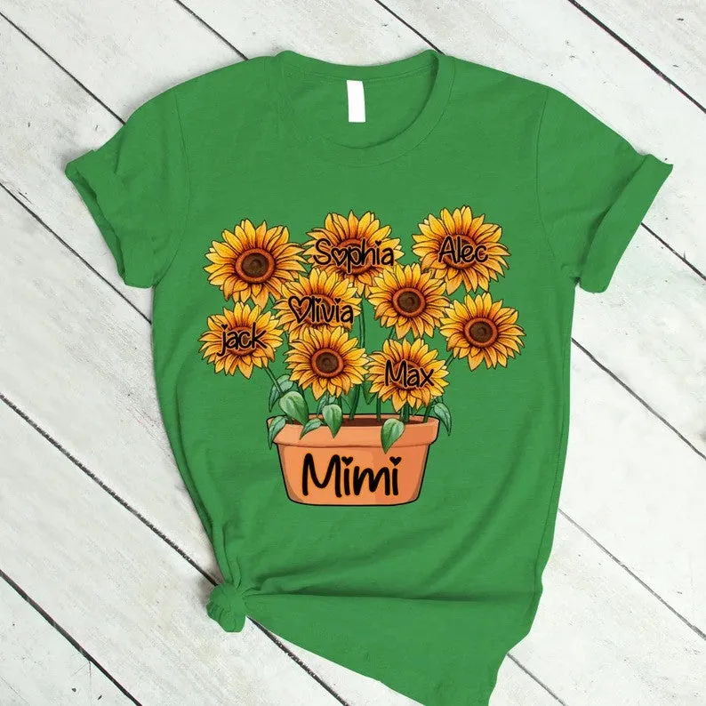 Personalized grandma pot with grandkids flower pot sunflower T-Shirt