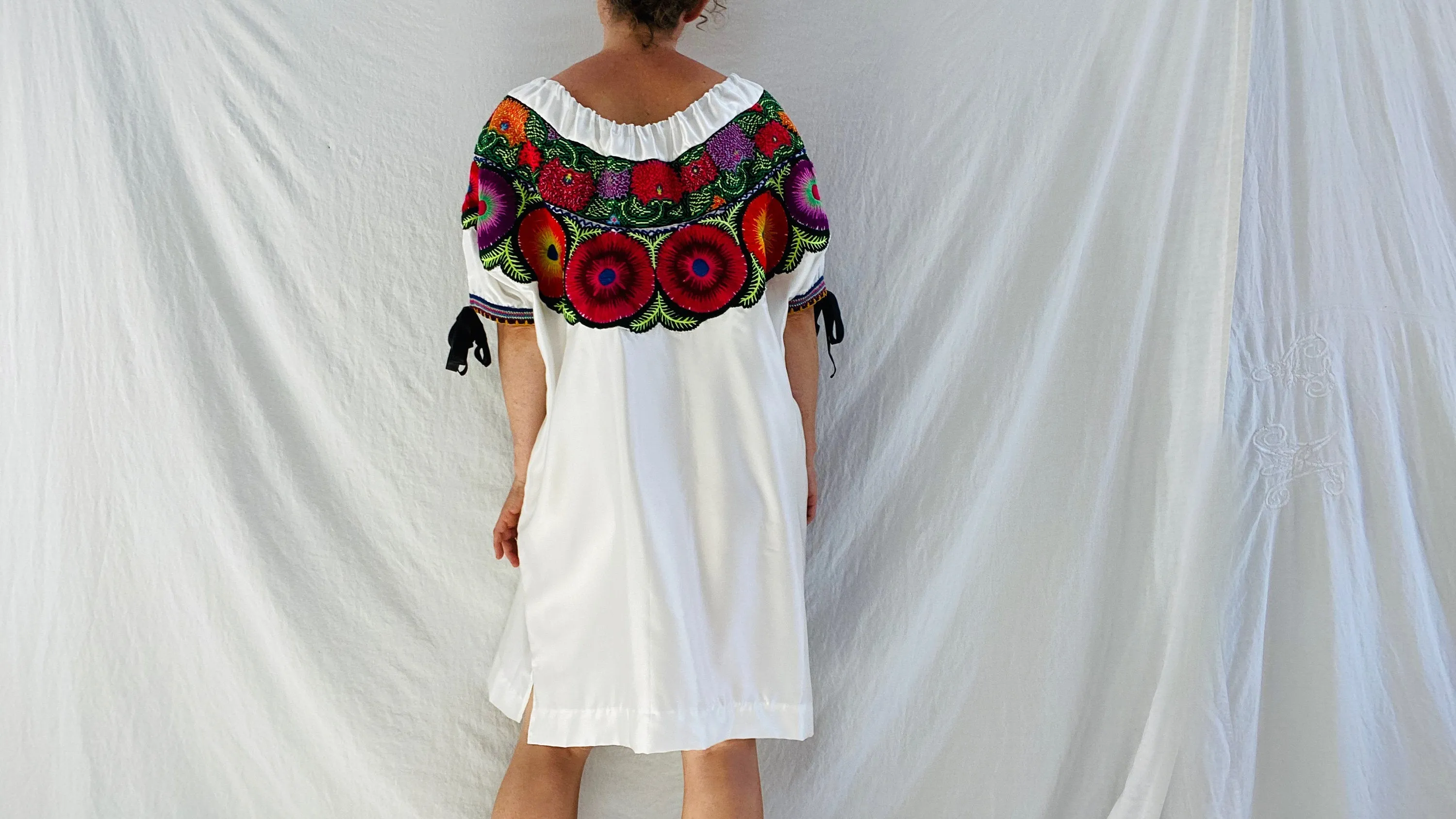Silk Ocosinango Dress.