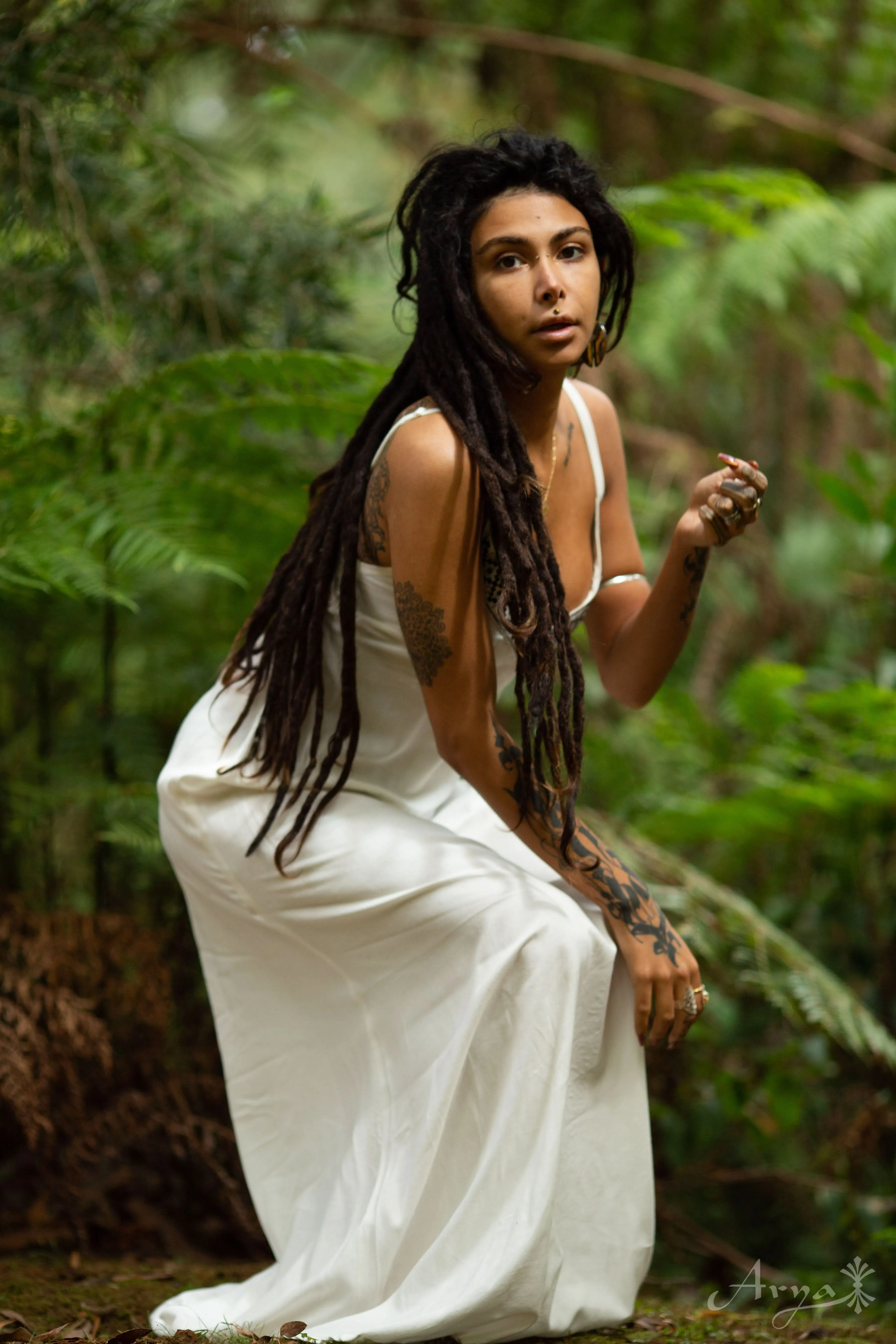 Traditional Linen Dress - White (Black Stitching)